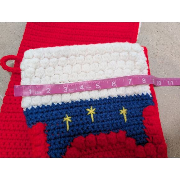 Pair of Vtg Crocheted Kitschy Christmas Stockings Handmade Sleeping Girl Appliqu - Picture 9 of 9